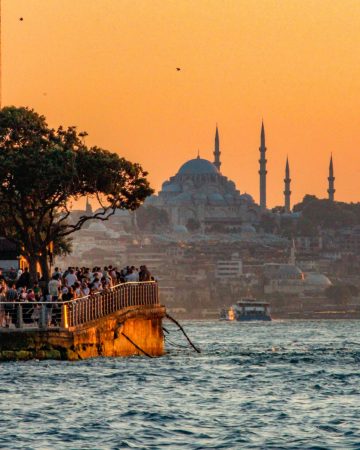 pexels-zahid-13102524